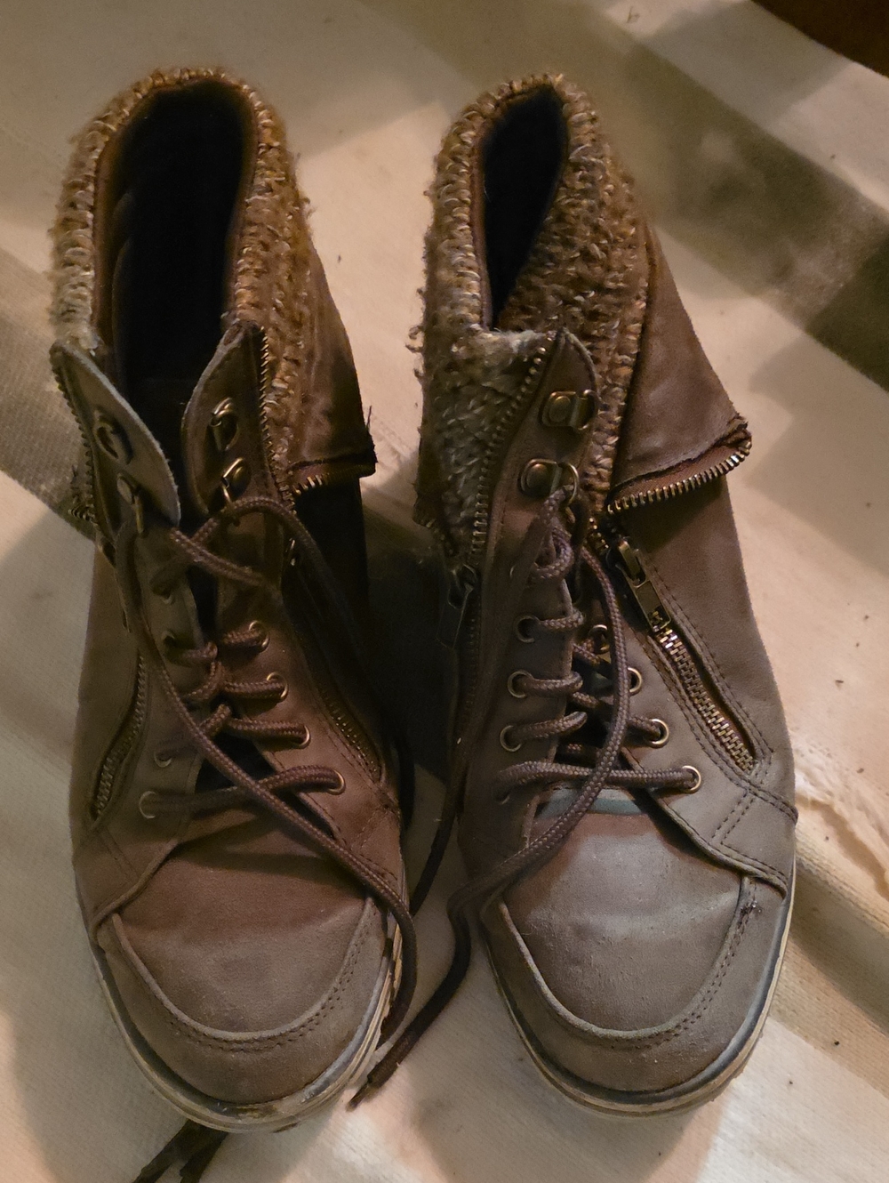 Cliffs by WHITE MOUNTAIN Brown Lace-Up Faux Fur Ankle Boots